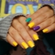 Beautiful summer manicure: colors and stylish decor examples