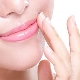 Lip oil: which one to choose and how to use it correctly?