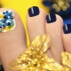 Original design options for summer manicure and pedicure