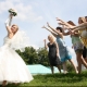 Caught the bride's bouquet: signs and further actions