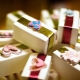 Choosing cool wedding gifts