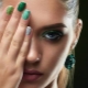 Shiny gel polish: features and manicure options