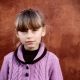 How to determine that a child is an introvert and how to interact with him?