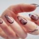 How to make an unusual smoke effect on your nails?