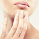How long do extended nails last and what does it depend on?