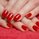 How to make a beautiful red shellac manicure?