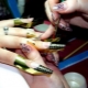 Selection and technology of application of forms for nail extension