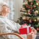 What to give grandmother for the New Year?