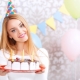 What to give a 19-year-old girl?