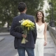 What to give a girl on a date?