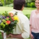 What flowers to give a girl?