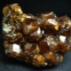 Types of brown stones and features of their use