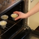 Forms from foil for baking: features, varieties and rules of operation