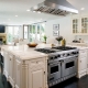 Kitchen-living room in light colors: interesting solutions