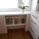 Niche in the kitchen under the window: how to beat it?