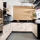 U-shaped kitchens with a window: features and layout methods