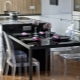Transparent chairs: features, selection and application