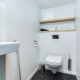 Toilet shelves: varieties, choices and examples