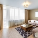 Curtains in the hall with a balcony door: varieties and recommendations for selection