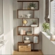Shelves on the balcony: varieties, advice on selection and location