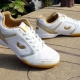 How to choose table tennis shoes?