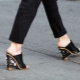 Mules: what is it, which ones are in fashion now and how are they different from clogs?