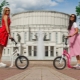 Scooters with a hand brake: pros, cons and features of choice