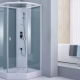 Corner showers with a low base