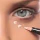 How to disguise bruises under the eyes with makeup?