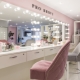 How to properly organize the workplace of the brow master?
