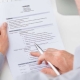 What professional qualities should be indicated on the resume?