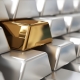 What is the difference between white gold and yellow gold?