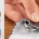 Cleaning silver with ammonia