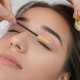 How to restore eyelashes after extension?