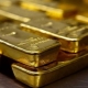 What does a gold bar look like and how much does it weigh?