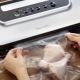 Choosing bags for a vacuum sealer