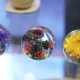 How to make flowers in epoxy resin?