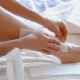 How to remove wax from skin and clothes after depilation?