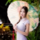 Features of Asian-style clothing
