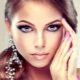 How to do makeup for a corporate party?