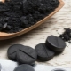 How to whiten teeth with activated charcoal?