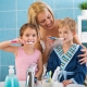 How to properly brush teeth for children?
