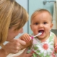When to start brushing your baby's teeth?