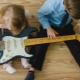 Choosing children's electric guitars