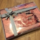 How to pack bed linen as a gift with your own hands?