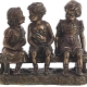 Polystone figurines