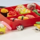 How to mold food from plasticine?