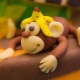 How to mold a monkey from plasticine?