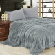 How to choose and care for a fur blanket?