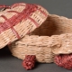 Weaving from newspaper tubes: craft options
